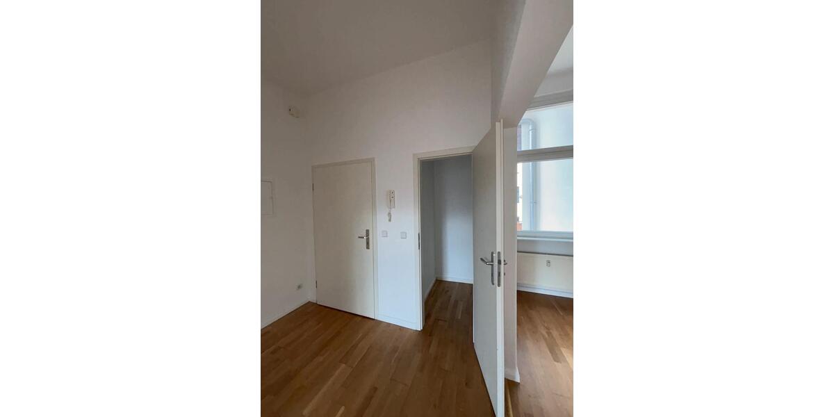Etagenwohnung Potsdam - 3 Zimmer, 74 m&sup2;, 1.500&euro; | Angebot:22000977