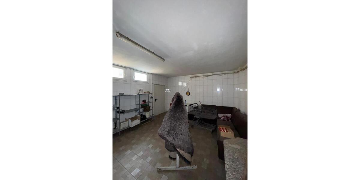 Gewerbeobjekt Krefeld - 2.110&euro; | Angebot:26637670
