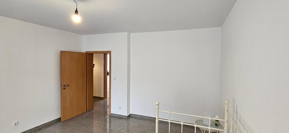Zentrale schöne Wohnung im Erdgeschoss im Stadtkern von Moers zimmer