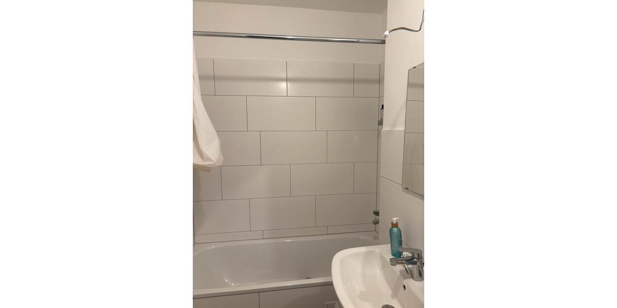 Etagenwohnung Bergneustadt - 2 Zimmer, 64 m&sup2;, 608&euro; | Angebot:25644452