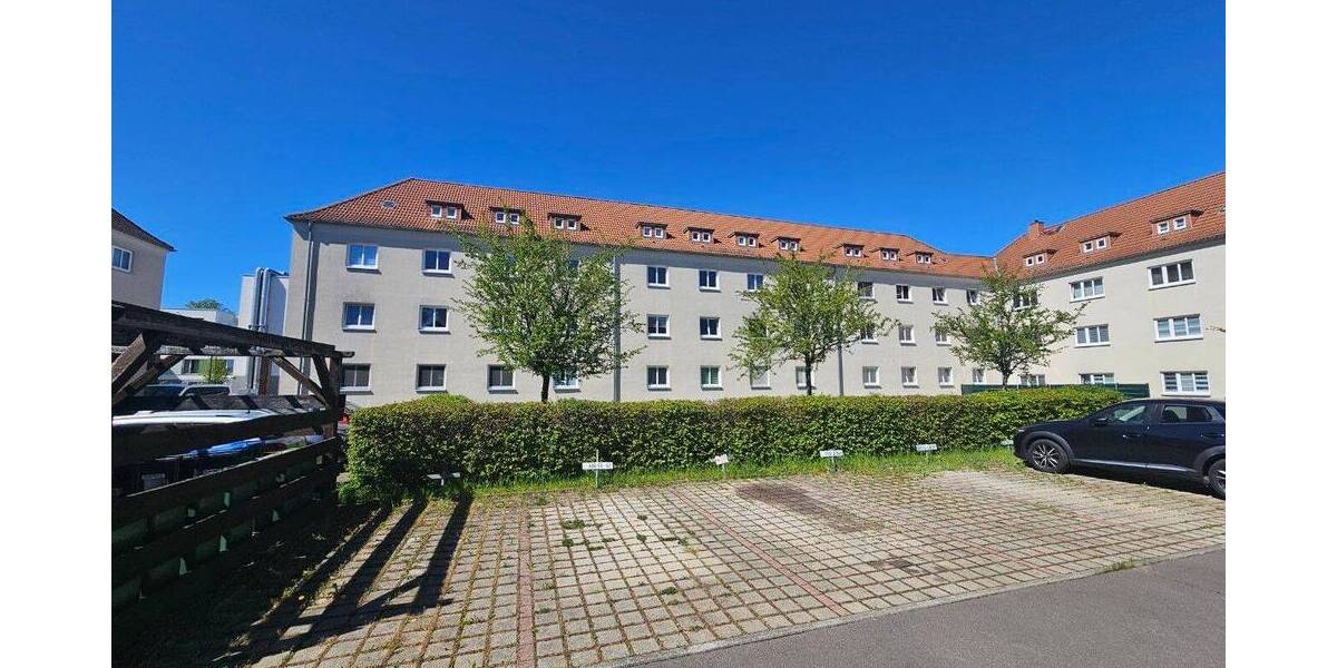 Etagenwohnung Altenburg Drescha - 2 Zimmer, 61 m&sup2;, 370&euro; | Angebot:26402381