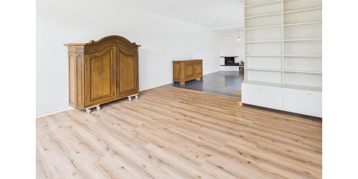 Maisonettenwohnung Düren Distelrath - 4 Zimmer, 171 m&sup2;, 1.700&euro; | Angebot:24659873