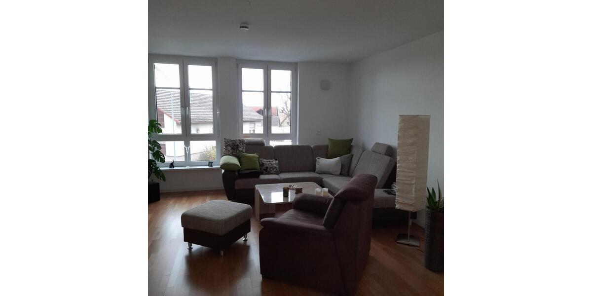 Etagenwohnung Bad Neustadt an der Saale - 3 Zimmer, 81 m&sup2;, 809&euro; | Angebot:25172900