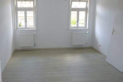 Wohnung Weikersheim - 3 Zimmer, 110 m&sup2;, 660&euro; | Angebot:25728530