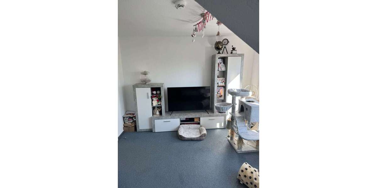 Etagenwohnung Friedrichstadt - 3 Zimmer, 51 m&sup2;, 400&euro; | Angebot:27218165