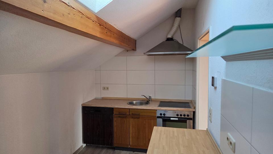 Dachgeschoßwohnung Hankensbüttel - 3.5 Zimmer, 77 m&sup2;, 500&euro; | Angebot:25874550