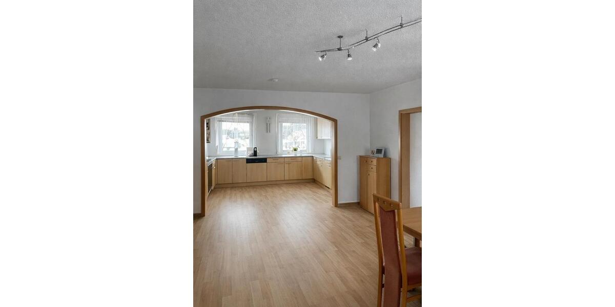 Einfamilienhaus Villingen-Schwenningen Kopsbühl - 4 Zimmer, 130 m&sup2;, 1.450&euro; | Angebot:24772646