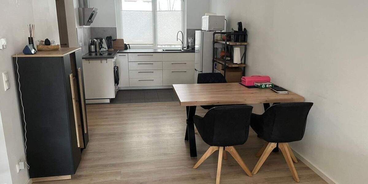 Etagenwohnung Fürth Südstadt - 3 Zimmer, 82 m&sup2;, 1.030&euro; | Angebot:25796758