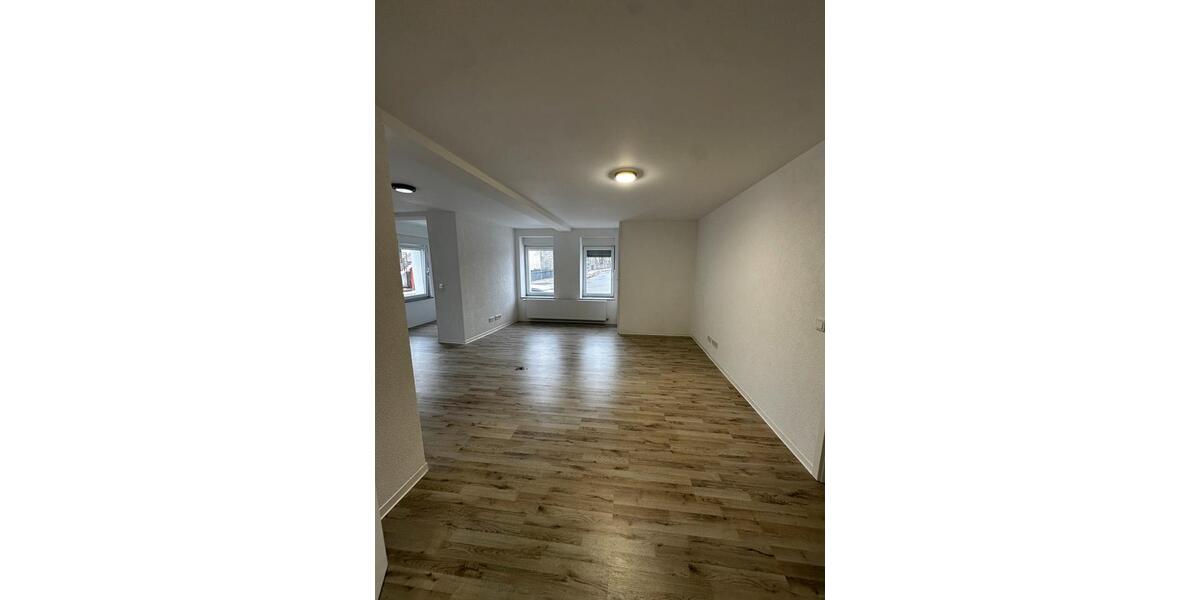 Erdgeschoßwohnung Nalbach - 4.5 Zimmer, 120 m&sup2;, 950&euro; | Angebot:24215125