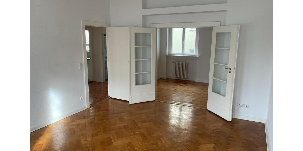 Etagenwohnung Kleinmachnow - 3.5 Zimmer, 83 m&sup2;, 1.600&euro; | Angebot:25591387
