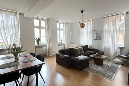 Wohnung Gössenheim - 2 Zimmer, 90 m&sup2;, 630&euro; | Angebot:24946656