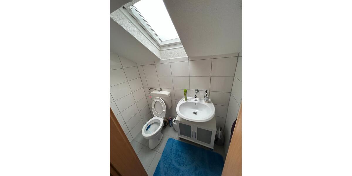 2 Zimmer Dachgeschoss Wohnung Oststadt 2 zimmer