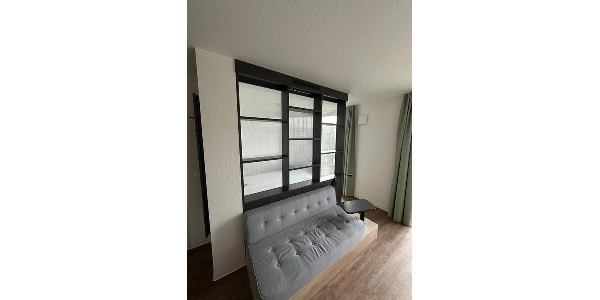 Etagenwohnung Sindelfingen - 1 Zimmer, 24 m&sup2;, 929&euro; | Angebot:25055318