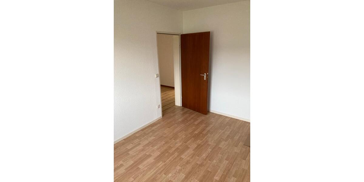Etagenwohnung Stadthagen - 4 Zimmer, 101 m&sup2;, 820&euro; | Angebot:24982203