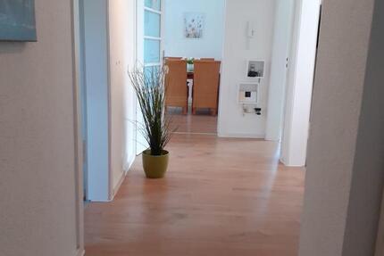 Wohnung Illertissen - 3 Zimmer, 77 m&sup2;, 820&euro; | Angebot:26272755