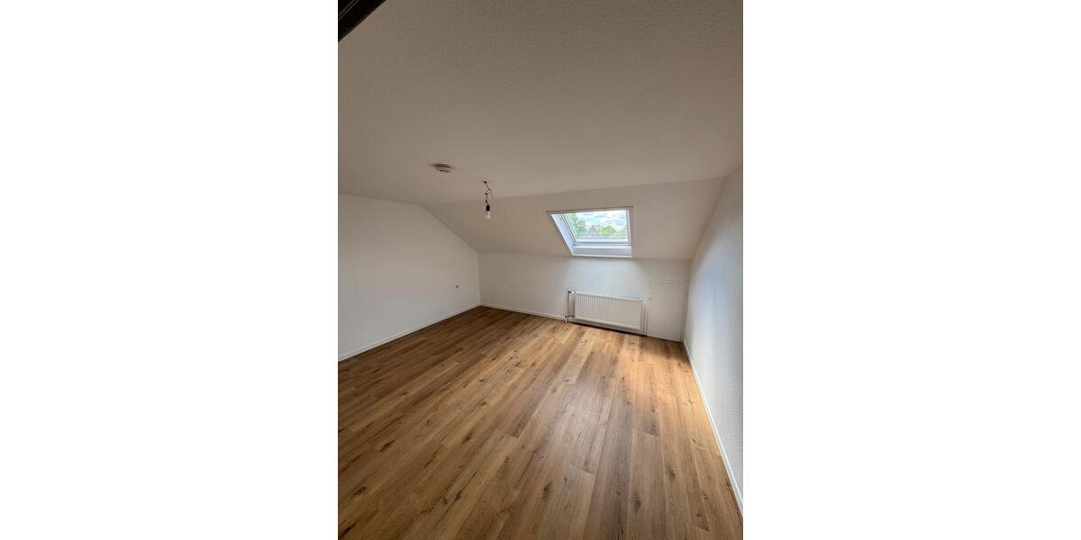 Dachgeschoßwohnung Münster Berg Fidel - 2 Zimmer, 74 m&sup2;, 1.000&euro; | Angebot:26613537