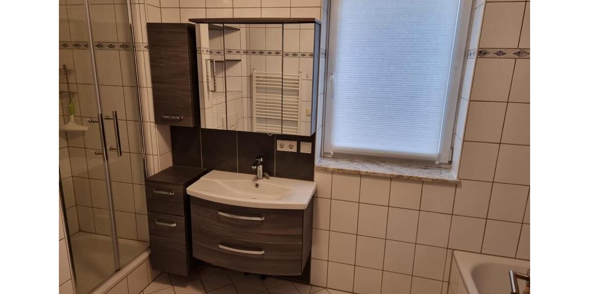 Attraktive Doppelhaushälfte in Straubing Süd nahe Zentrum 5 zimmer