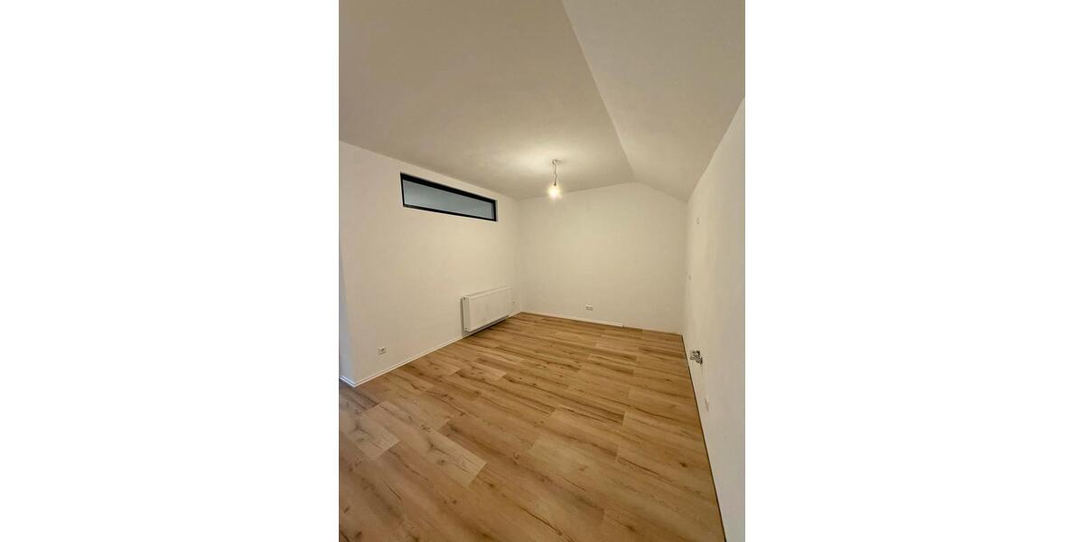 Erdgeschoßwohnung Balingen - 3.5 Zimmer, 99 m&sup2;, 1.030&euro; | Angebot:24675528