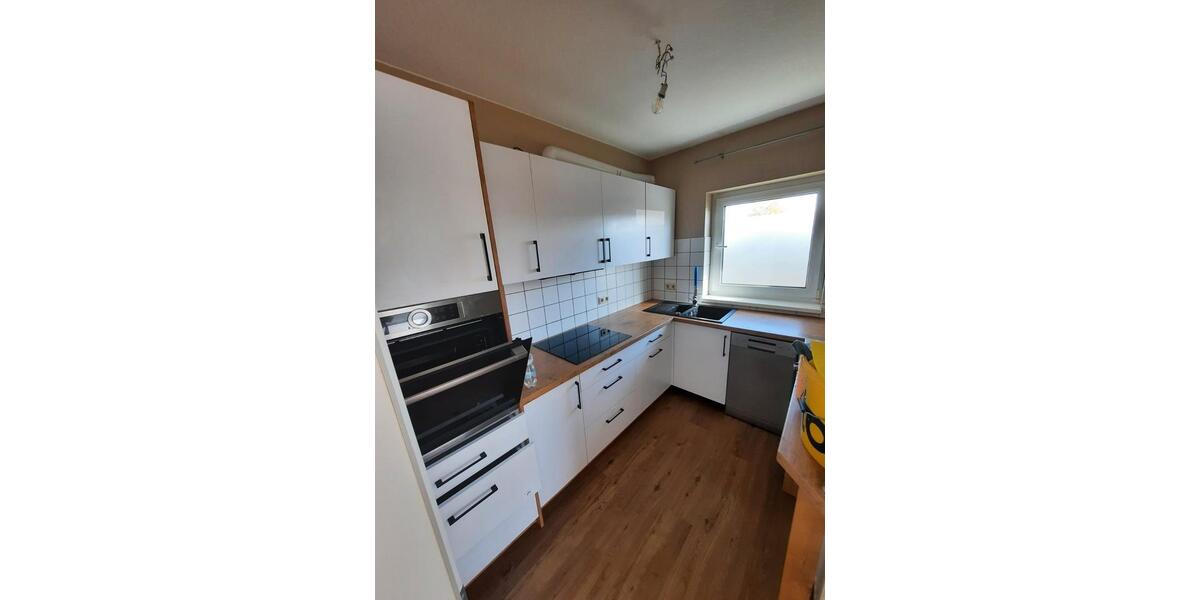 Etagenwohnung Glauburg - 4 Zimmer, 81 m&sup2;, 695&euro; | Angebot:26041323