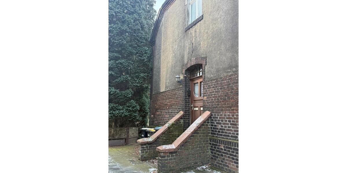 Zweifamilienhaus – ideal für 2 Generationen zu vermieten 5 zimmer