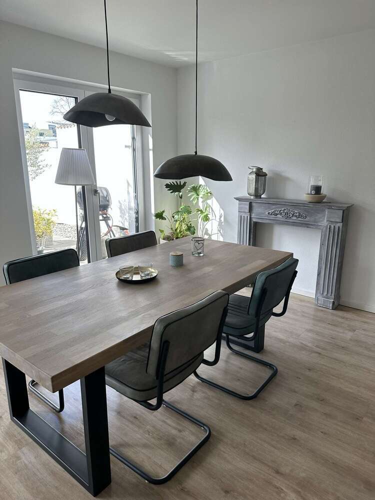 Wohnung zum Mieten in Würselen 1.070 € 97 m²