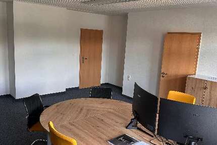 Büro in Schleusingen 230 € 8 m²
