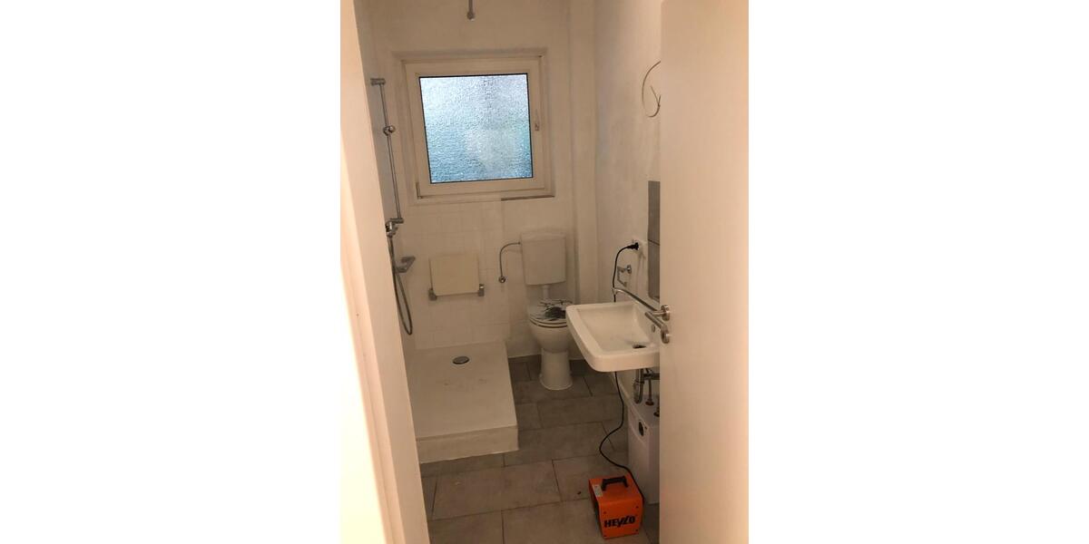 Etagenwohnung Trier Kürenz - 4 Zimmer, 90 m&sup2;, 650&euro; | Angebot:25047781
