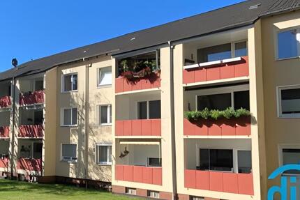 Hell und frisch renoviert 3 zimmer