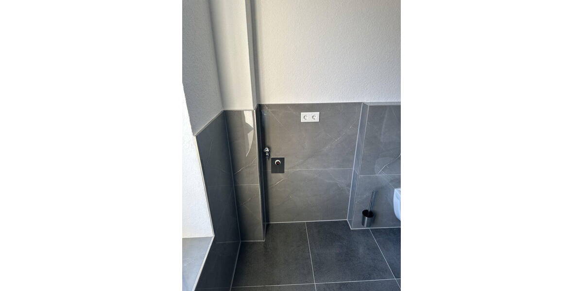 Etagenwohnung Barßel - 5 Zimmer, 92 m&sup2;, 900&euro; | Angebot:25984373