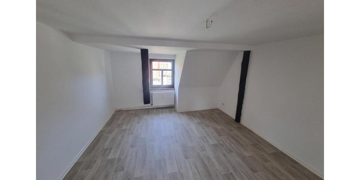 Dachgeschoßwohnung Burg - 2 Zimmer, 57 m&sup2;, 370&euro; | Angebot:26458955