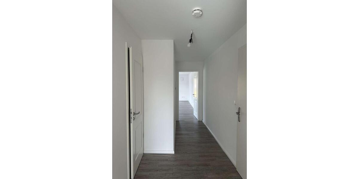 Etagenwohnung Oldenburg Kreyenbrück - 2 Zimmer, 100 m&sup2;, 1.090&euro; | Angebot:26146041