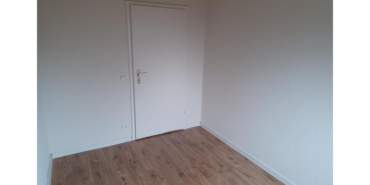 Wohnen auf Zeit Göppingen Faurndau - 1 Zimmer, 65 m&sup2;, 302&euro; | Angebot:24706351