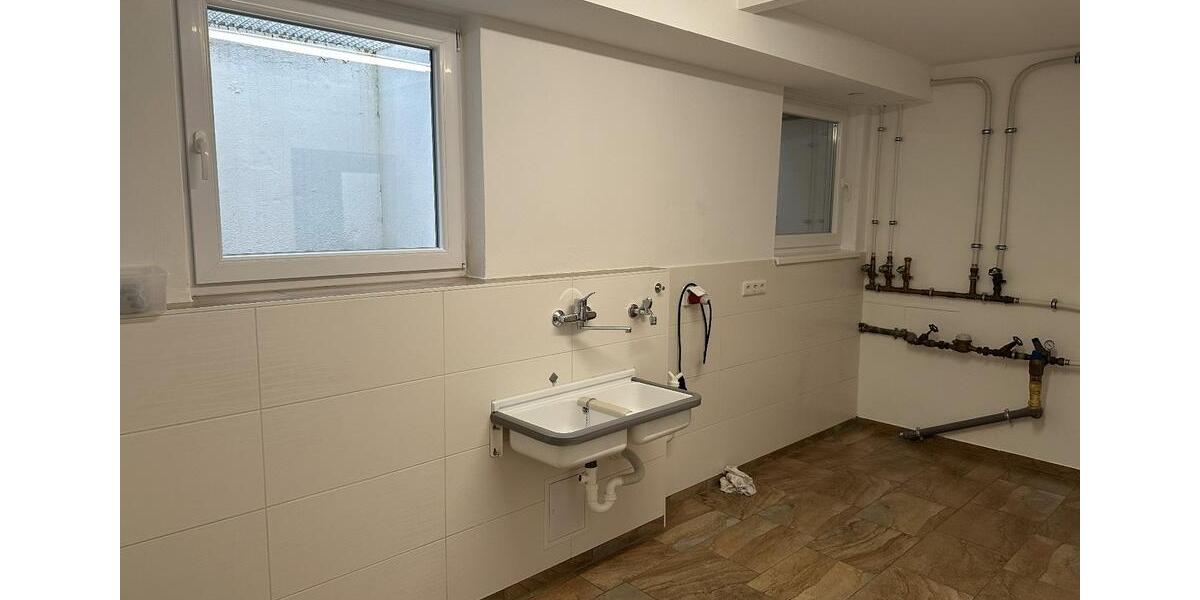 Etagenwohnung Hilpoltstein - 6 Zimmer, 270 m&sup2;, 1.650&euro; | Angebot:23386174