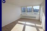 Helles 2-Zimmer-Apartment + Loggia, renoviert, offener Kochbereich, Wannenbad, neuer Boden, Aufzug