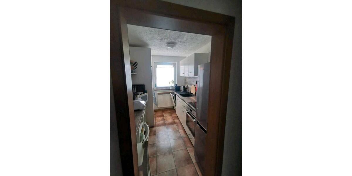 Etagenwohnung Eisenberg - 3 Zimmer, 58 m&sup2;, 550&euro; | Angebot:25976533