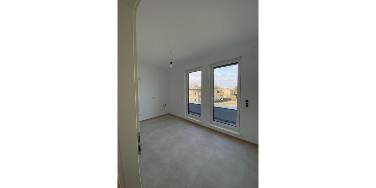 Dachgeschoßwohnung Oranienburg - 3 Zimmer, 88 m&sup2;, 1.584&euro; | Angebot:23297890