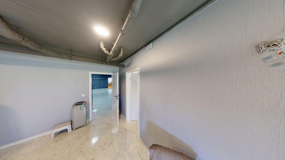 Hannover Laatzen - Gewerbefläche bzw Lagerhalle mit 340 m² zu vermieten. WC+Küche, teilbar zimmer