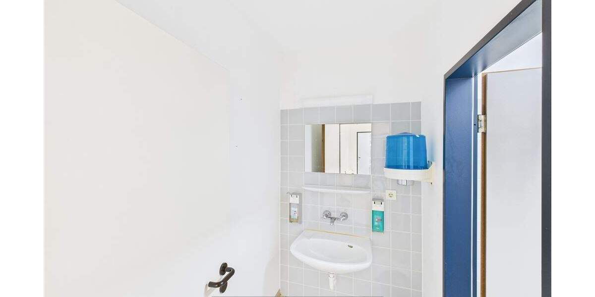 Einfamilienhaus Hamburg Schnelsen - 6 Zimmer, 1.350&euro; | Angebot:24686272