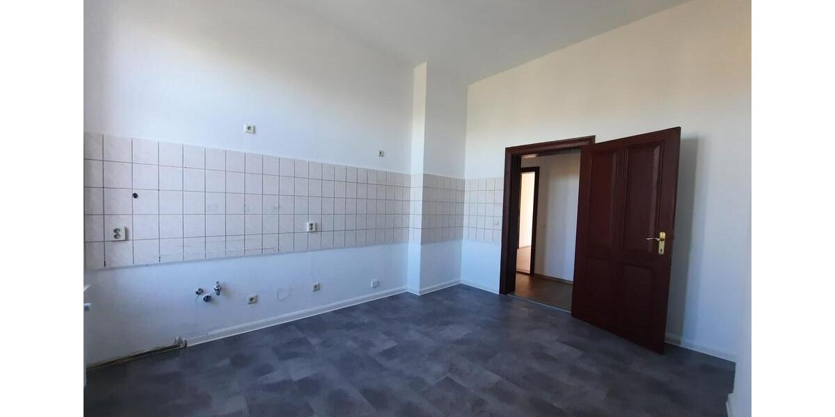 Etagenwohnung Stendal - 4 Zimmer, 114 m&sup2;, 890&euro; | Angebot:26297144