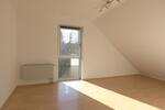 Dachgeschoßwohnung Bad Camberg - 2 Zimmer, 74 m&sup2;, 890&euro; | Angebot:26688916