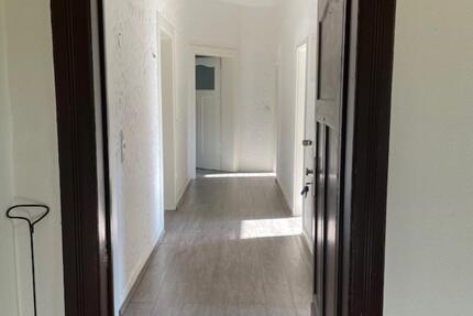 Charmante Dachgeschosswohnung 4 zimmer