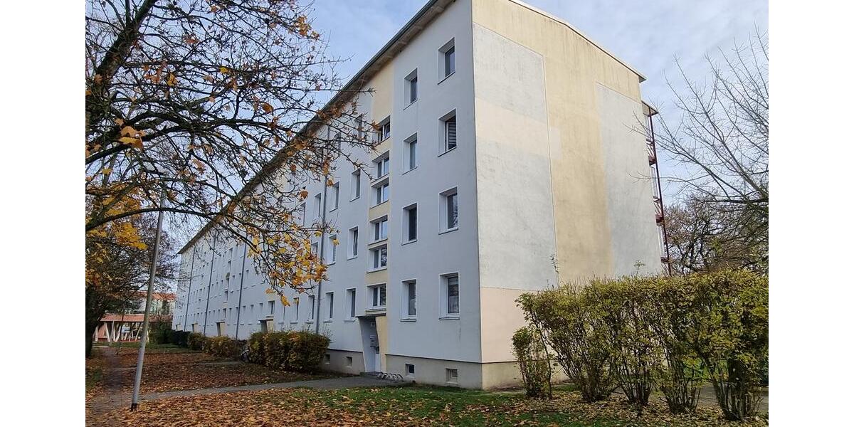 Einziehen und wohlfühlen: Gepflegte 2-Zimmer-Wohnung mit herrlichem Balkon 2 zimmer