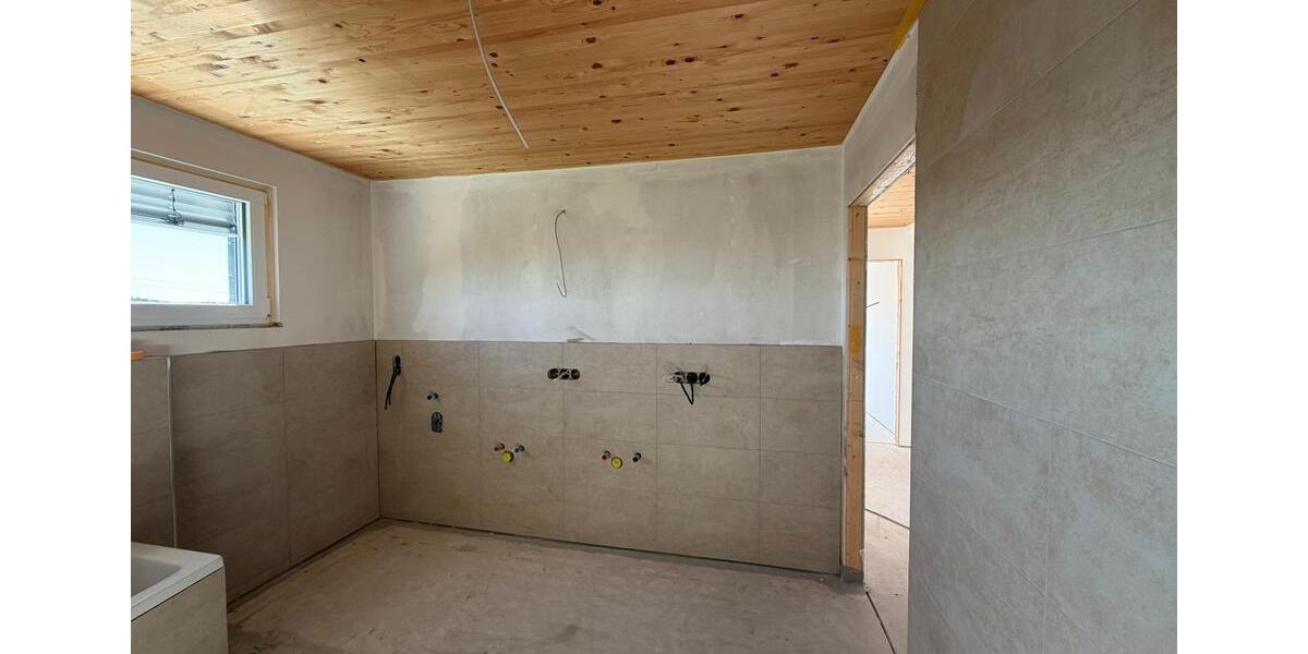 Etagenwohnung Allensbach - 4.5 Zimmer, 117 m&sup2;, 1.800&euro; | Angebot:26531661