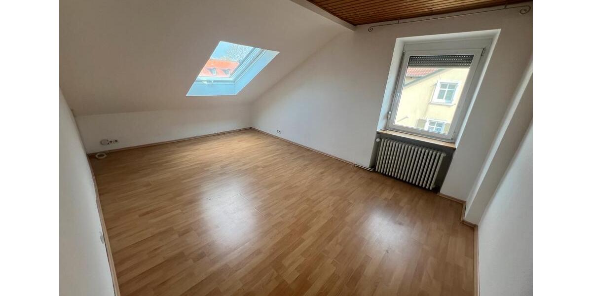 Etagenwohnung Lörrach Brombach - 1 Zimmer, 20 m&sup2;, 725&euro; | Angebot:25721138