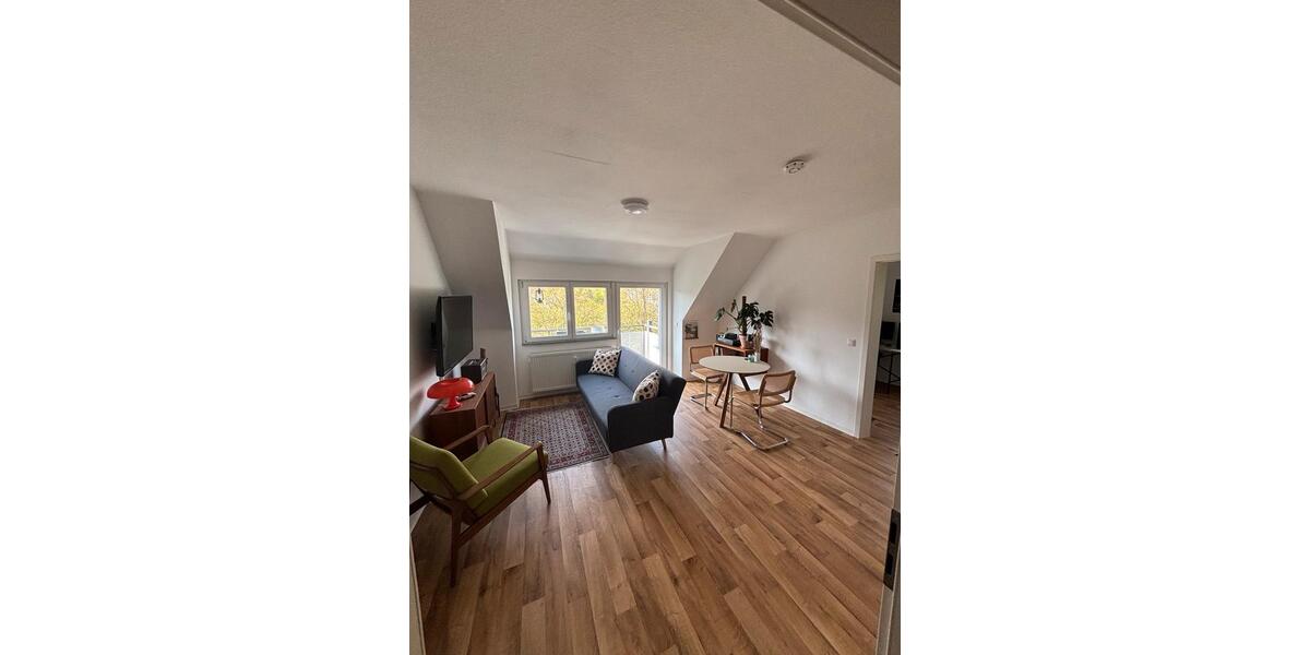 Dachgeschoßwohnung Lüdenscheid - 3 Zimmer, 55 m&sup2;, 600&euro; | Angebot:26254903