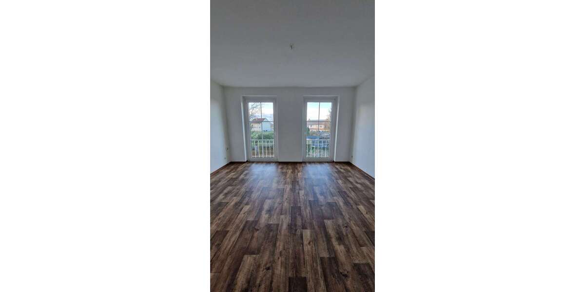 Etagenwohnung Unseburg Unseburg - 3 Zimmer, 64 m&sup2;, 449&euro; | Angebot:25916443