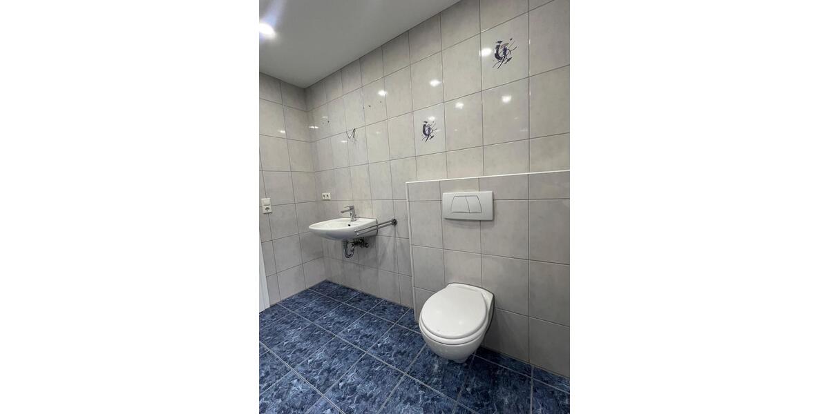 Etagenwohnung Buchen (Odenwald) - 1 Zimmer, 75 m&sup2;, 1.000&euro; | Angebot:26022122