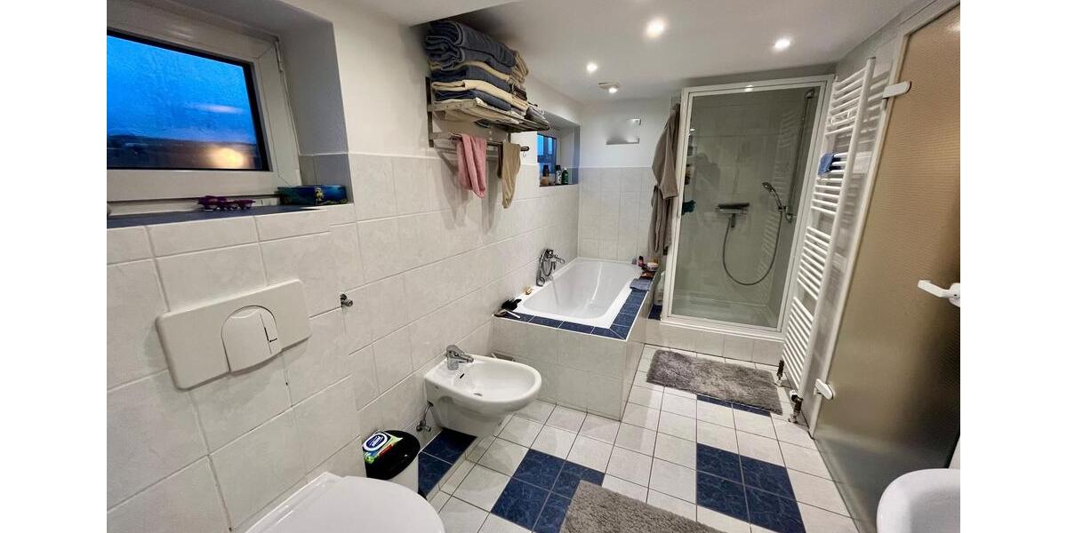 Etagenwohnung Homberg (Efze) - 3 Zimmer, 100 m&sup2;, 600&euro; | Angebot:24176858