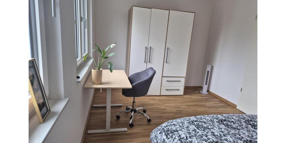 Wohnen auf Zeit Zossen - 1 Zimmer, 14 m&sup2;, 470&euro; | Angebot:24700782
