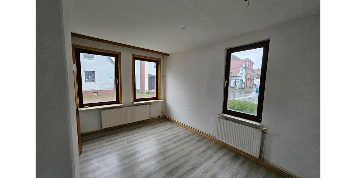 Etagenwohnung Springe - 1 Zimmer, 10 m&sup2;, 320&euro; | Angebot:26041798